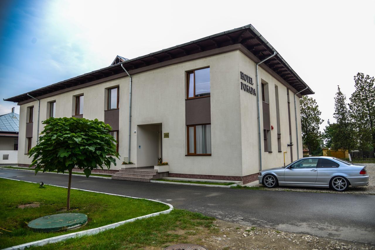 Hotel Posada Рымнику-Вылча Экстерьер фото